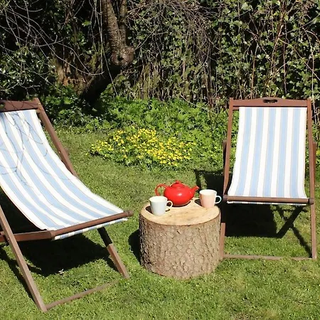 Cozy Near And Forrest Tisvildeleje